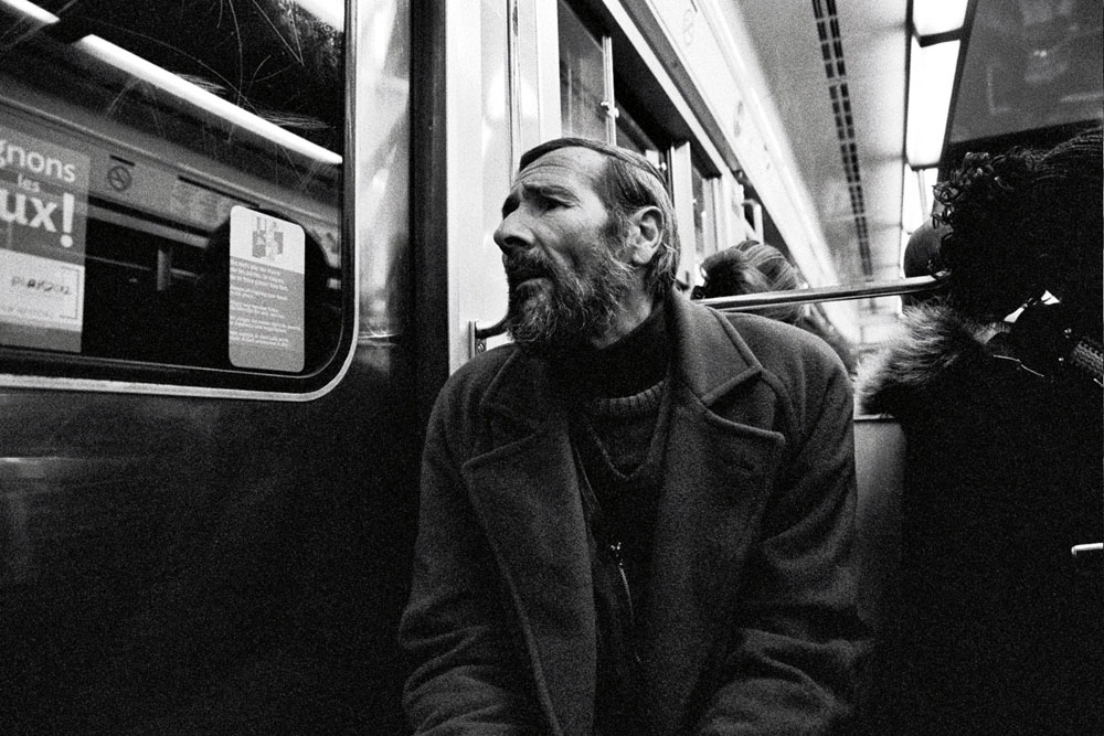 STRANGERSINTHERAILS-25
